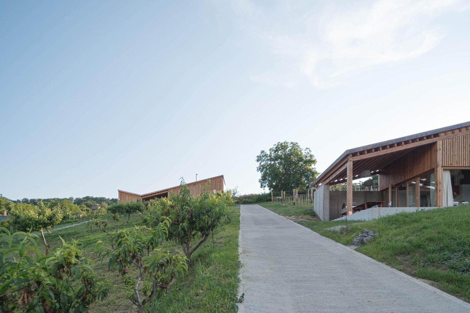 Szegzard - The Lodge เซคซาร์ด ภายนอก รูปภาพ